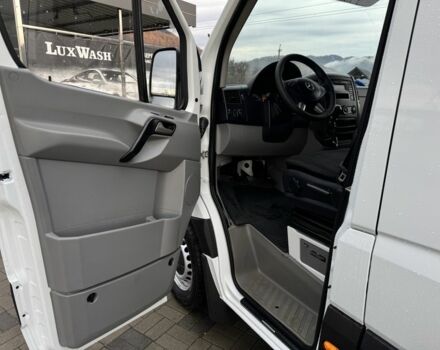 Белый Мерседес Sprinter, объемом двигателя 3 л и пробегом 518 тыс. км за 18999 $, фото 23 на Automoto.ua
