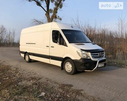 Белый Мерседес Sprinter, объемом двигателя 2.2 л и пробегом 275 тыс. км за 15900 $, фото 2 на Automoto.ua