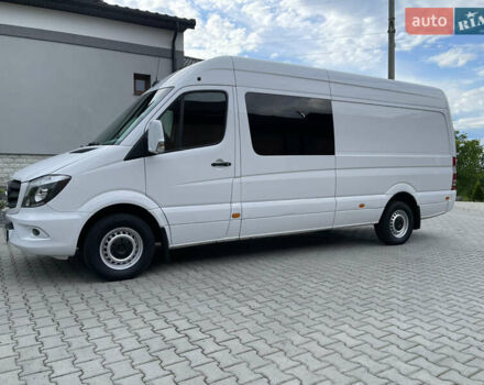 Белый Мерседес Sprinter, объемом двигателя 2.14 л и пробегом 769 тыс. км за 18900 $, фото 3 на Automoto.ua