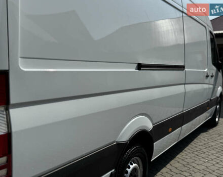 Белый Мерседес Sprinter, объемом двигателя 2.14 л и пробегом 429 тыс. км за 14999 $, фото 35 на Automoto.ua