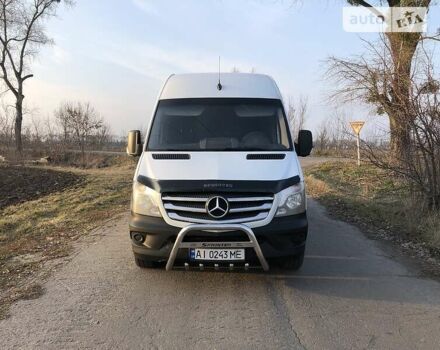 Белый Мерседес Sprinter, объемом двигателя 2.2 л и пробегом 275 тыс. км за 15900 $, фото 1 на Automoto.ua