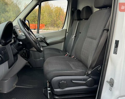 Белый Мерседес Sprinter, объемом двигателя 2.2 л и пробегом 335 тыс. км за 16500 $, фото 18 на Automoto.ua