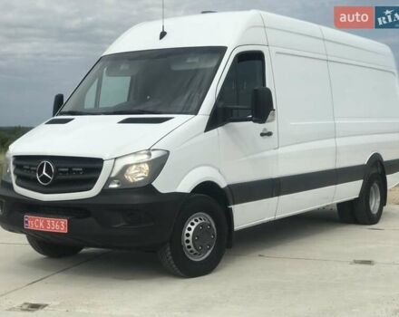 Белый Мерседес Sprinter, объемом двигателя 2.9 л и пробегом 189 тыс. км за 33900 $, фото 1 на Automoto.ua