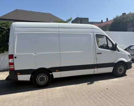 Белый Мерседес Sprinter, объемом двигателя 2.1 л и пробегом 203 тыс. км за 6200 $, фото 3 на Automoto.ua