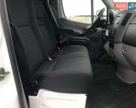 Белый Мерседес Sprinter, объемом двигателя 2.9 л и пробегом 189 тыс. км за 33900 $, фото 30 на Automoto.ua