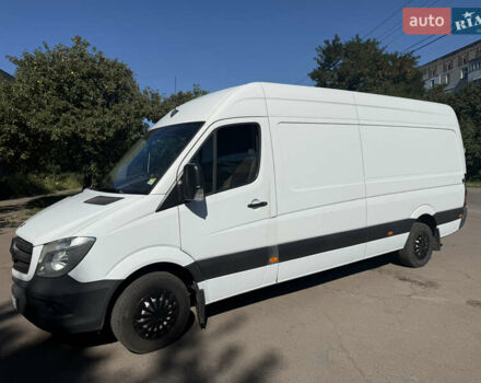 Белый Мерседес Sprinter, объемом двигателя 2.14 л и пробегом 315 тыс. км за 16000 $, фото 3 на Automoto.ua