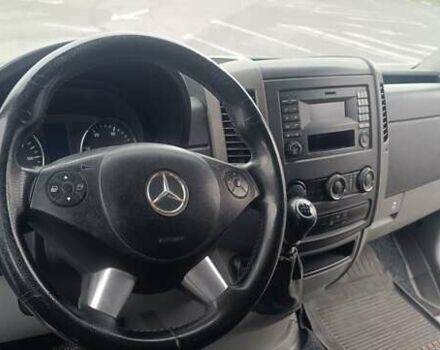 Белый Мерседес Sprinter, объемом двигателя 2.15 л и пробегом 300 тыс. км за 14000 $, фото 27 на Automoto.ua