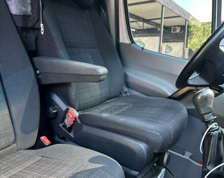 Білий Мерседес Sprinter, об'ємом двигуна 2.1 л та пробігом 448 тис. км за 16000 $, фото 12 на Automoto.ua