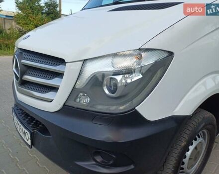 Белый Мерседес Sprinter, объемом двигателя 2.99 л и пробегом 480 тыс. км за 26000 $, фото 4 на Automoto.ua