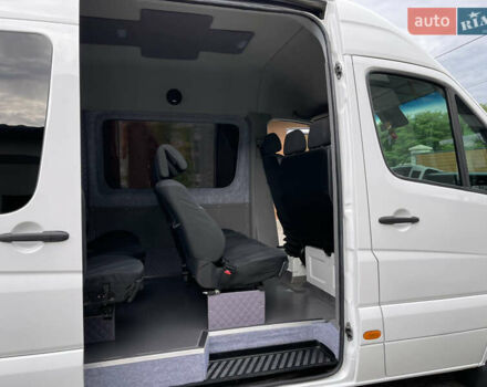 Белый Мерседес Sprinter, объемом двигателя 2.14 л и пробегом 769 тыс. км за 18900 $, фото 34 на Automoto.ua