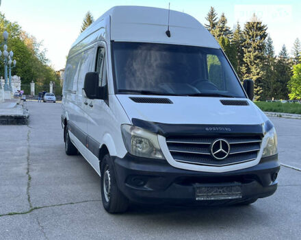 Белый Мерседес Sprinter, объемом двигателя 2.2 л и пробегом 268 тыс. км за 14900 $, фото 4 на Automoto.ua