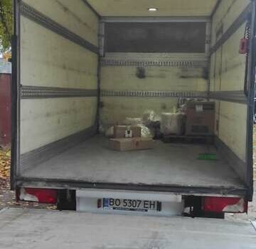 Белый Мерседес Sprinter, объемом двигателя 2.1 л и пробегом 545 тыс. км за 15500 $, фото 2 на Automoto.ua