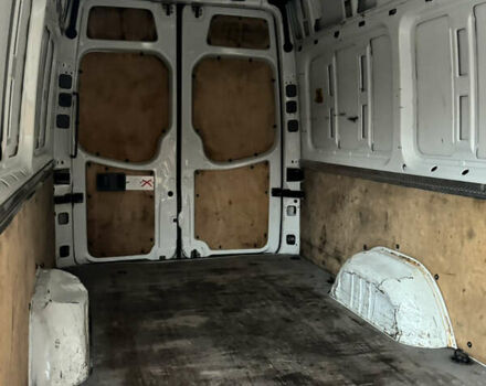 Белый Мерседес Sprinter, объемом двигателя 2.1 л и пробегом 431 тыс. км за 16499 $, фото 14 на Automoto.ua