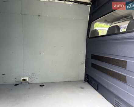 Белый Мерседес Sprinter, объемом двигателя 3 л и пробегом 245 тыс. км за 35351 $, фото 34 на Automoto.ua