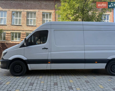 Белый Мерседес Sprinter, объемом двигателя 2.14 л и пробегом 428 тыс. км за 14800 $, фото 6 на Automoto.ua