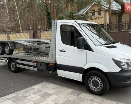 Белый Мерседес Sprinter, объемом двигателя 2.2 л и пробегом 320 тыс. км за 18500 $, фото 2 на Automoto.ua