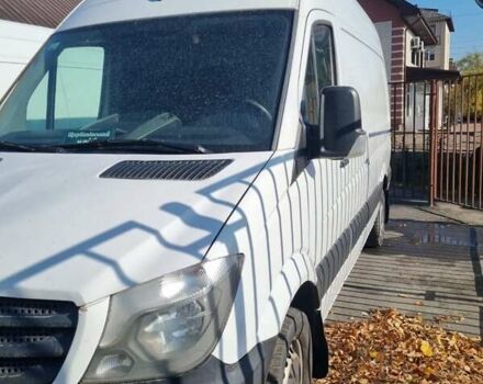 Белый Мерседес Sprinter, объемом двигателя 2.14 л и пробегом 425 тыс. км за 13400 $, фото 2 на Automoto.ua