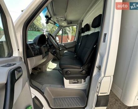 Белый Мерседес Sprinter, объемом двигателя 2.14 л и пробегом 134 тыс. км за 22500 $, фото 9 на Automoto.ua