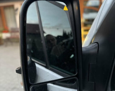 Белый Мерседес Sprinter, объемом двигателя 2.1 л и пробегом 385 тыс. км за 14999 $, фото 80 на Automoto.ua