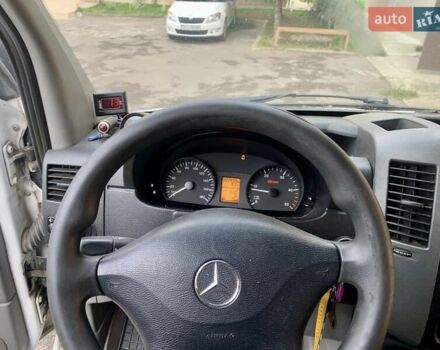 Білий Мерседес Sprinter, об'ємом двигуна 2.1 л та пробігом 443 тис. км за 15000 $, фото 2 на Automoto.ua