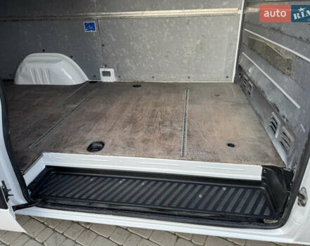 Белый Мерседес Sprinter, объемом двигателя 2.1 л и пробегом 385 тыс. км за 14999 $, фото 69 на Automoto.ua