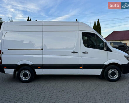 Белый Мерседес Sprinter, объемом двигателя 2.1 л и пробегом 385 тыс. км за 14999 $, фото 8 на Automoto.ua