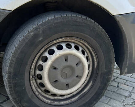 Белый Мерседес Sprinter, объемом двигателя 2.14 л и пробегом 262 тыс. км за 18000 $, фото 18 на Automoto.ua