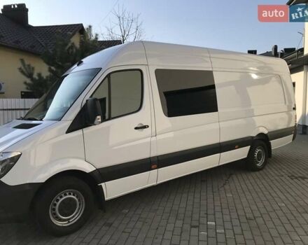 Белый Мерседес Sprinter, объемом двигателя 2.2 л и пробегом 265 тыс. км за 22900 $, фото 5 на Automoto.ua