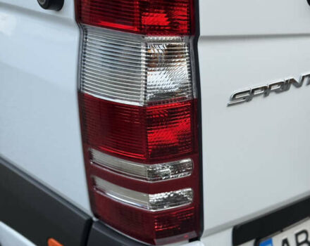 Белый Мерседес Sprinter, объемом двигателя 2.1 л и пробегом 385 тыс. км за 14999 $, фото 23 на Automoto.ua