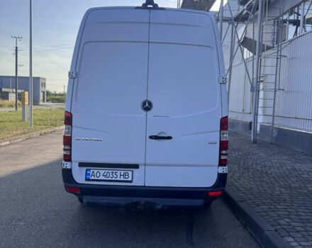 Білий Мерседес Sprinter, об'ємом двигуна 2.2 л та пробігом 329 тис. км за 16090 $, фото 2 на Automoto.ua