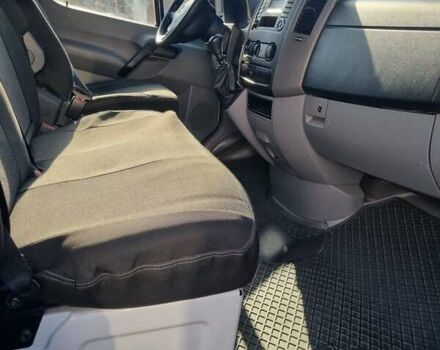 Белый Мерседес Sprinter, объемом двигателя 2.14 л и пробегом 425 тыс. км за 13400 $, фото 8 на Automoto.ua