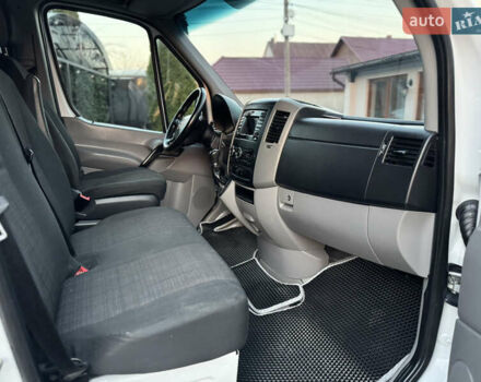 Белый Мерседес Sprinter, объемом двигателя 2.1 л и пробегом 431 тыс. км за 16499 $, фото 53 на Automoto.ua