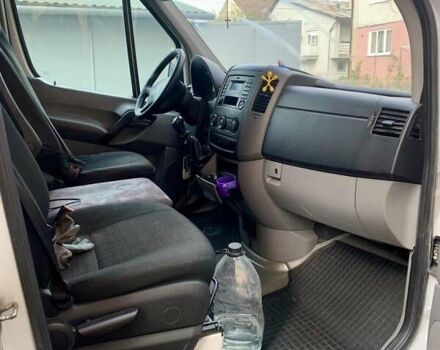 Білий Мерседес Sprinter, об'ємом двигуна 2.1 л та пробігом 443 тис. км за 15000 $, фото 7 на Automoto.ua