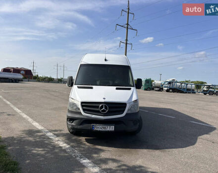 Белый Мерседес Sprinter, объемом двигателя 2.14 л и пробегом 510 тыс. км за 15500 $, фото 3 на Automoto.ua