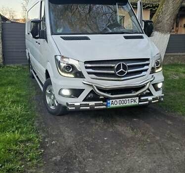 Белый Мерседес Sprinter, объемом двигателя 2.1 л и пробегом 380 тыс. км за 22000 $, фото 15 на Automoto.ua