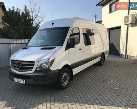 Белый Мерседес Sprinter, объемом двигателя 2.2 л и пробегом 265 тыс. км за 22900 $, фото 3 на Automoto.ua