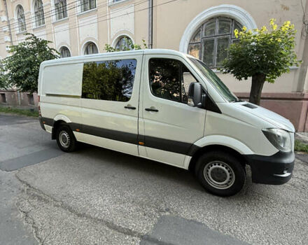 Белый Мерседес Sprinter, объемом двигателя 2.1 л и пробегом 303 тыс. км за 15750 $, фото 4 на Automoto.ua