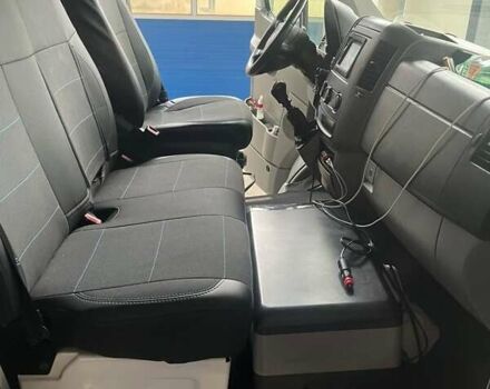 Белый Мерседес Sprinter, объемом двигателя 2.14 л и пробегом 400 тыс. км за 15000 $, фото 8 на Automoto.ua