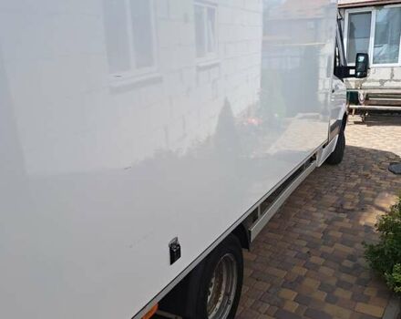 Белый Мерседес Sprinter, объемом двигателя 2.14 л и пробегом 445 тыс. км за 24500 $, фото 24 на Automoto.ua