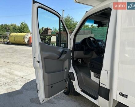 Белый Мерседес Sprinter, объемом двигателя 2.14 л и пробегом 134 тыс. км за 22500 $, фото 8 на Automoto.ua