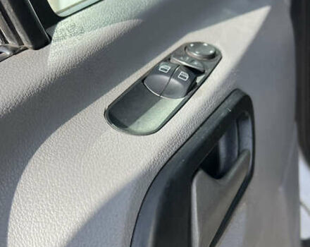 Белый Мерседес Sprinter, объемом двигателя 2.14 л и пробегом 262 тыс. км за 18000 $, фото 7 на Automoto.ua