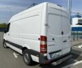 Белый Мерседес Sprinter, объемом двигателя 2.2 л и пробегом 392 тыс. км за 14441 $, фото 3 на Automoto.ua