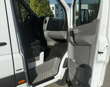 Белый Мерседес Sprinter, объемом двигателя 2.14 л и пробегом 391 тыс. км за 18000 $, фото 7 на Automoto.ua