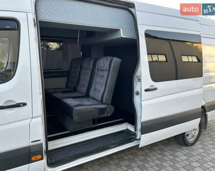 Белый Мерседес Sprinter, объемом двигателя 3 л и пробегом 530 тыс. км за 26999 $, фото 32 на Automoto.ua