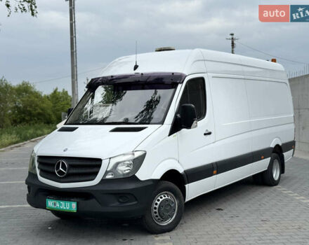 Белый Мерседес Sprinter, объемом двигателя 3 л и пробегом 245 тыс. км за 35351 $, фото 6 на Automoto.ua