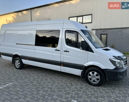 Белый Мерседес Sprinter, объемом двигателя 3 л и пробегом 530 тыс. км за 26999 $, фото 17 на Automoto.ua
