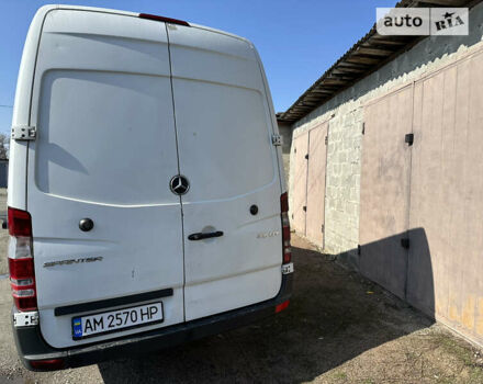 Белый Мерседес Sprinter, объемом двигателя 0 л и пробегом 410 тыс. км за 17000 $, фото 4 на Automoto.ua