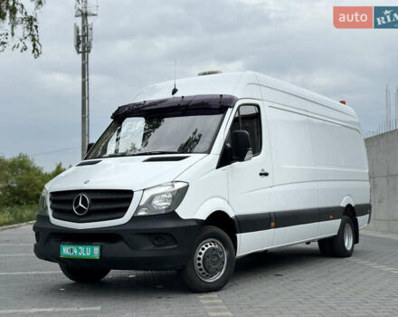 Белый Мерседес Sprinter, объемом двигателя 3 л и пробегом 245 тыс. км за 35351 $, фото 7 на Automoto.ua