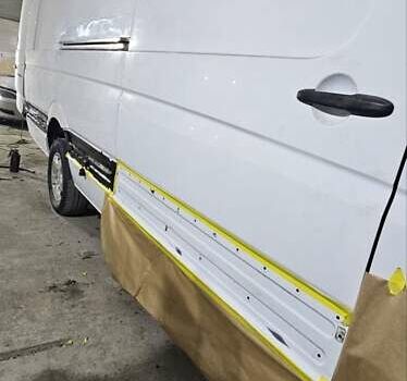 Белый Мерседес Sprinter, объемом двигателя 2.1 л и пробегом 380 тыс. км за 22000 $, фото 8 на Automoto.ua