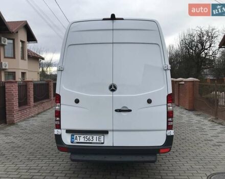 Белый Мерседес Sprinter, объемом двигателя 2.1 л и пробегом 263 тыс. км за 21600 $, фото 8 на Automoto.ua